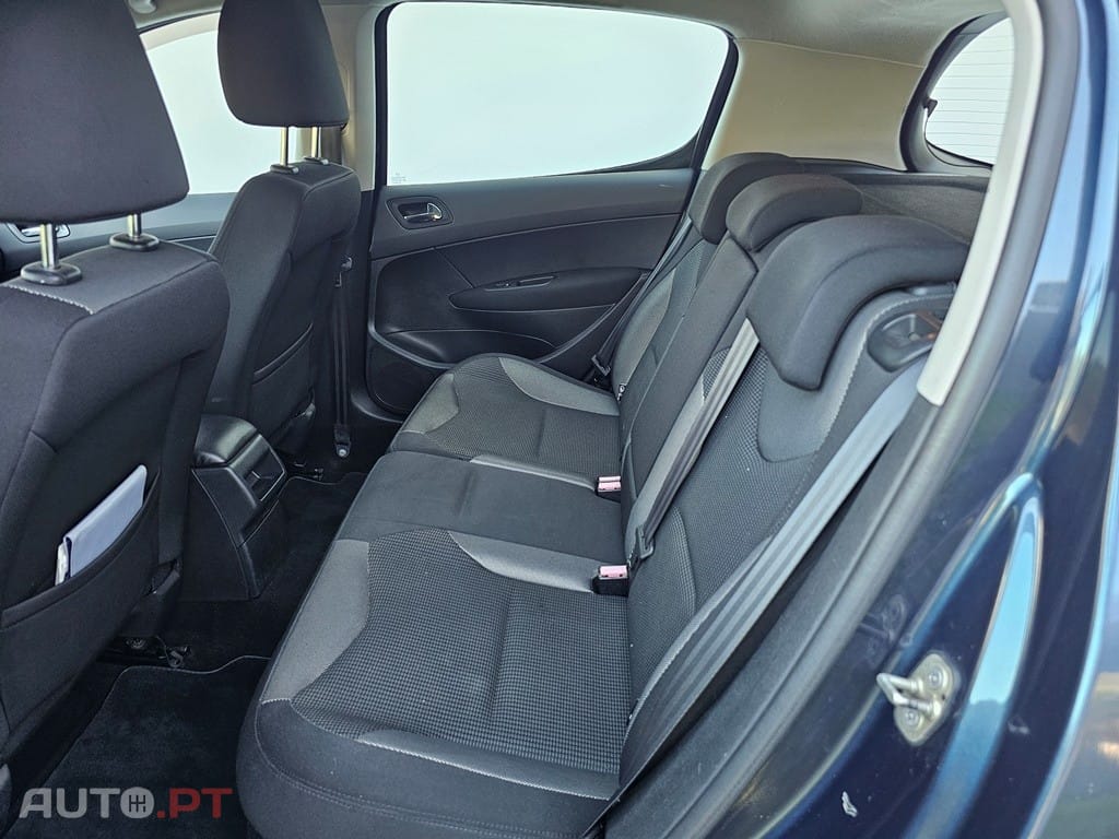 Peugeot 308 1.6 HDi Executive