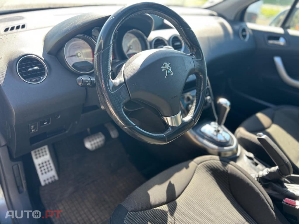 Peugeot 308 1.6 e-HDi Active 2-Tronic