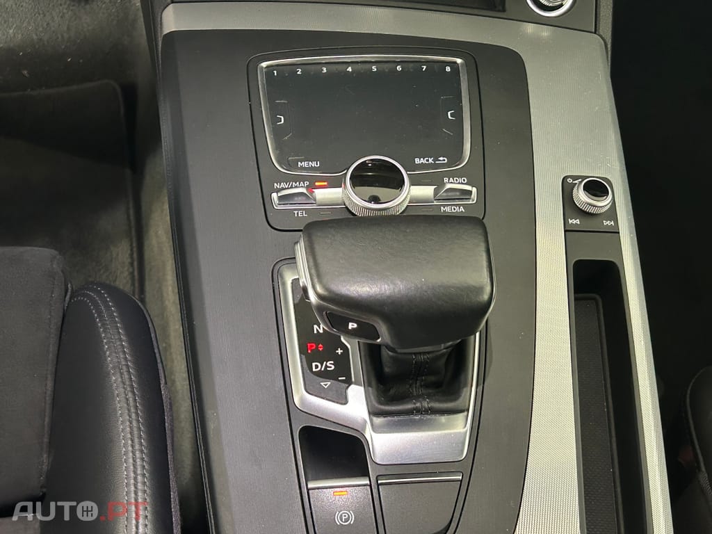 Audi Q5 2.0 TDI quattro S-line S-tronic