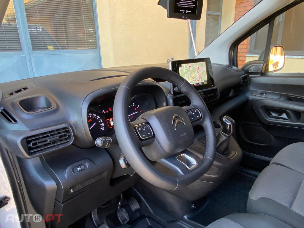 Citroen Berlingo 1.6 HDI L1  100cv Carplay