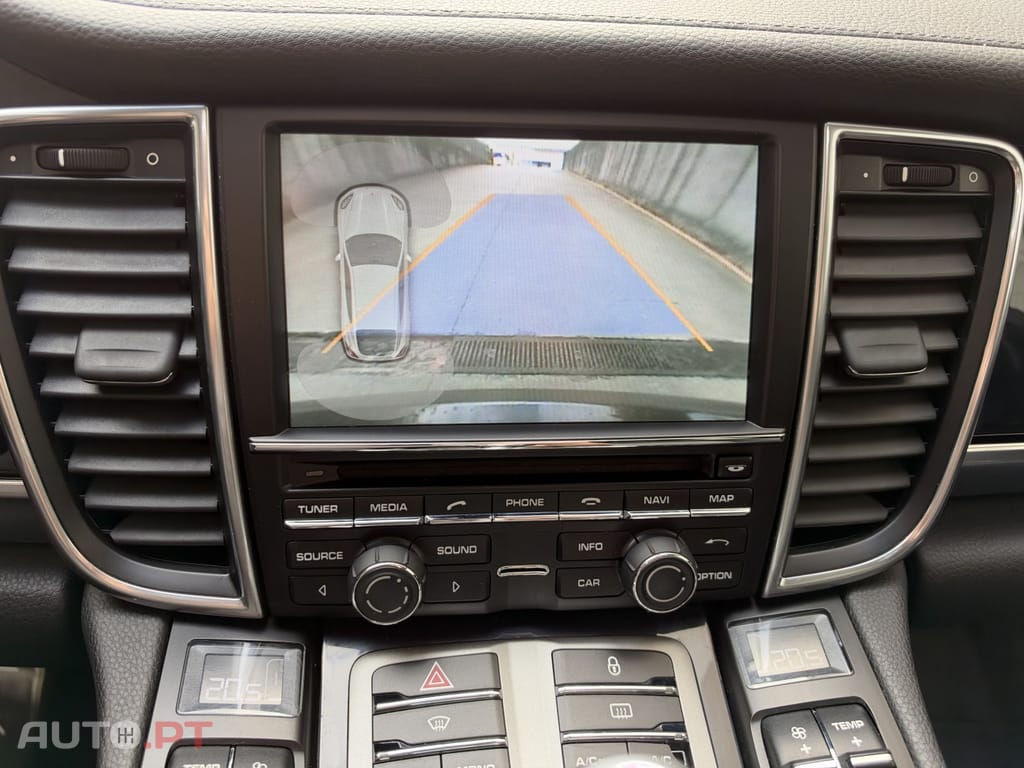 Porsche Panamera Platinum Edition