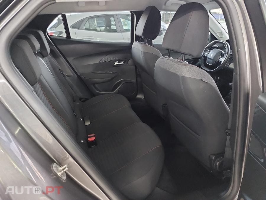 Peugeot 2008 1.2 PureTech Active