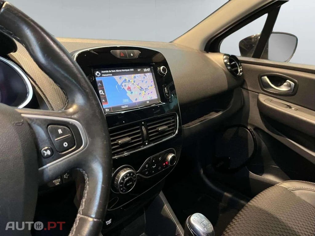 Renault Clio Sport Tourer Tce Limited 