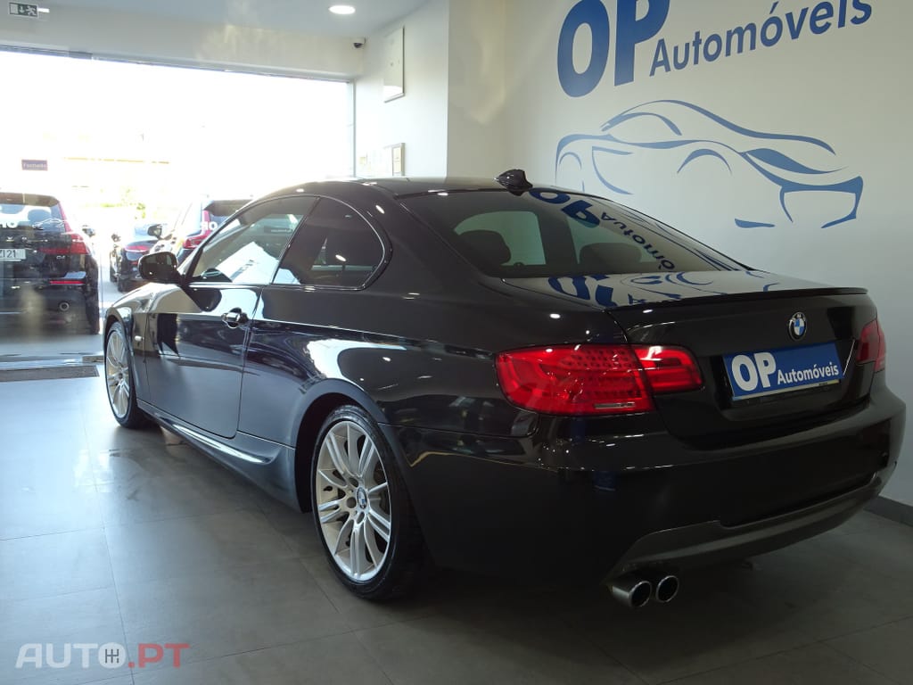 BMW 320 d Coupe Edição M