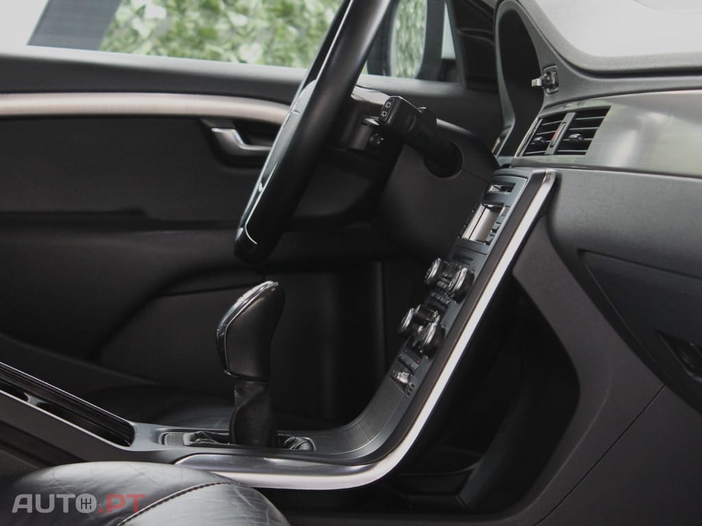 Volvo XC70 D4 AWD Summum