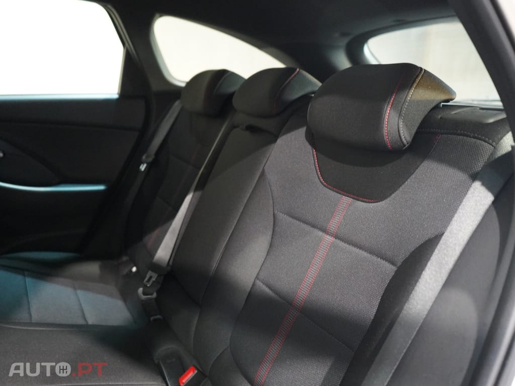 Hyundai i30 1.6 CRDi N-Line