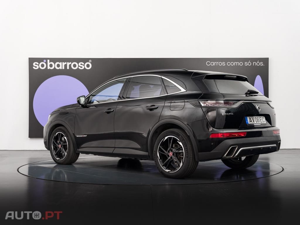 DS DS7 Crossback E-Tense Performance Line EAT8