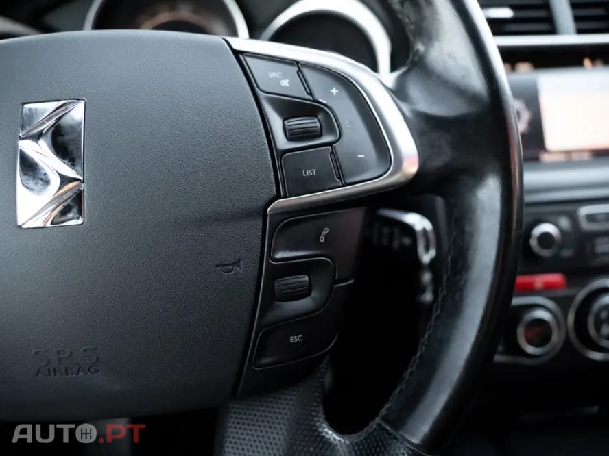 Citroen DS4 1.6 e-HDi So Chic CMP6