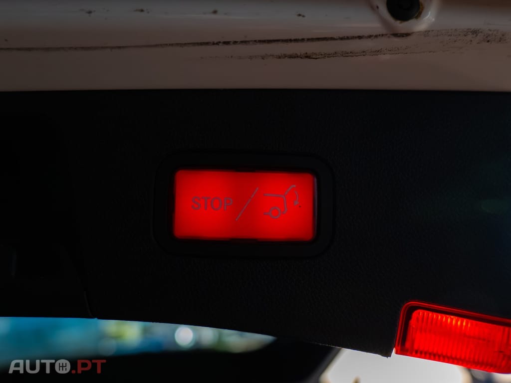 Mercedes-Benz E 250 CDi Avantgarde BlueEfficiency Auto.