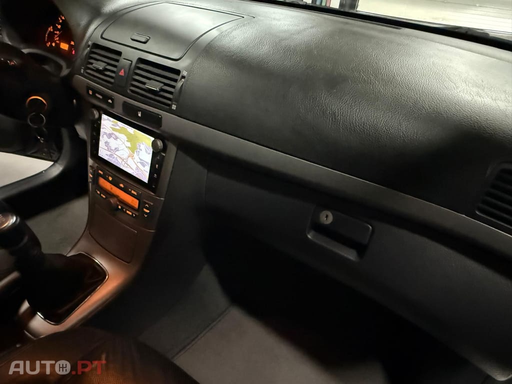 Toyota Avensis 2.0 D-4D Sedan de 2006