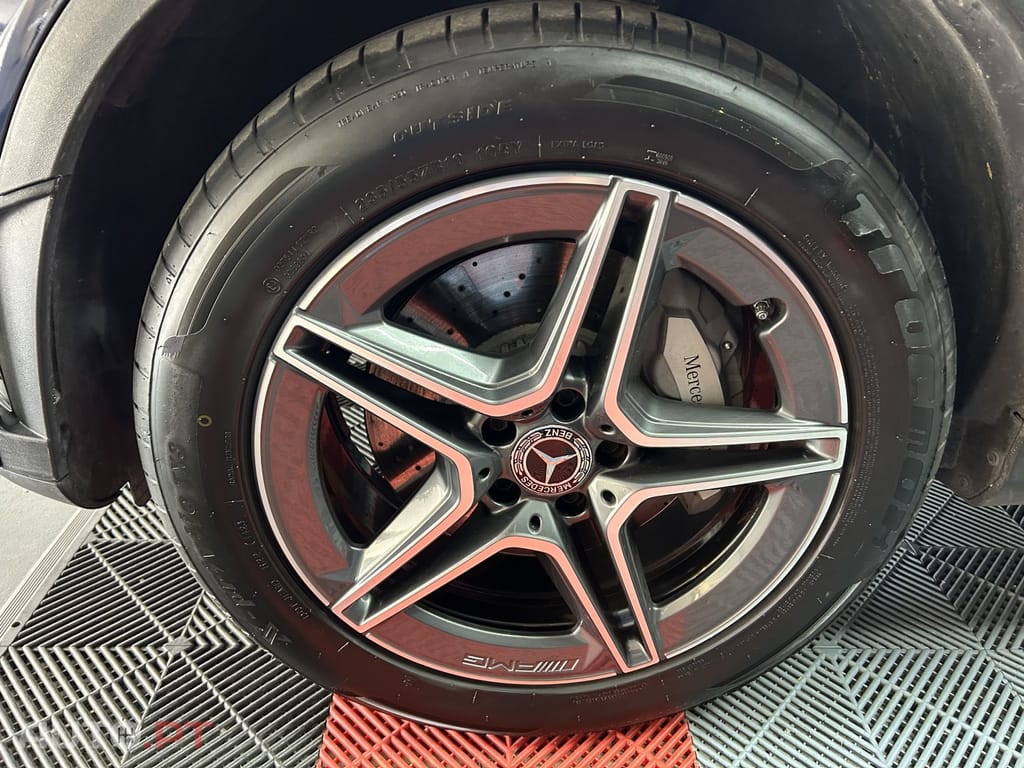 Mercedes-Benz GLC 300 e Coupe 4Matic