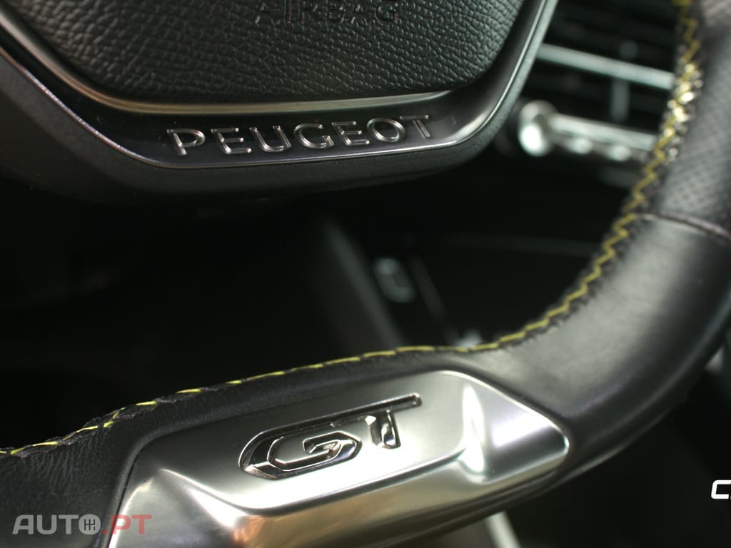 Peugeot 2008 1.5 BlueHDi GT Line EAT8