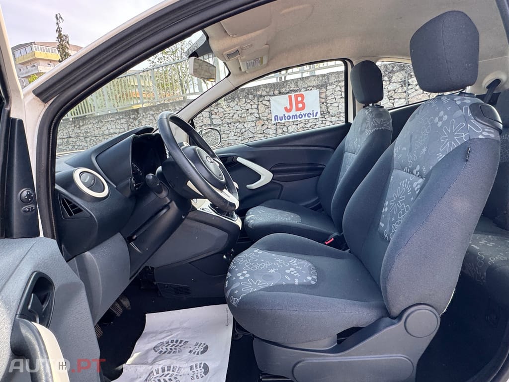 Ford KA 1.2 S&S Cool & Sound Edition