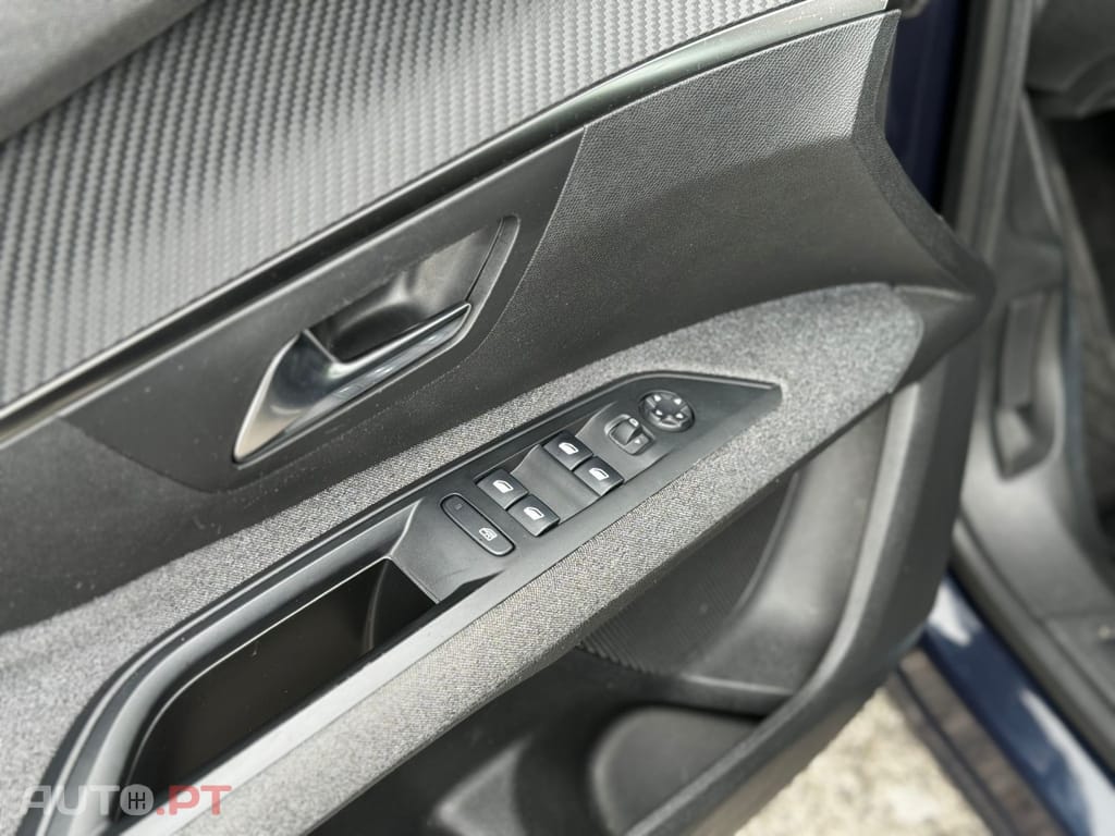 Peugeot 5008 1.5 BlueHDi Active