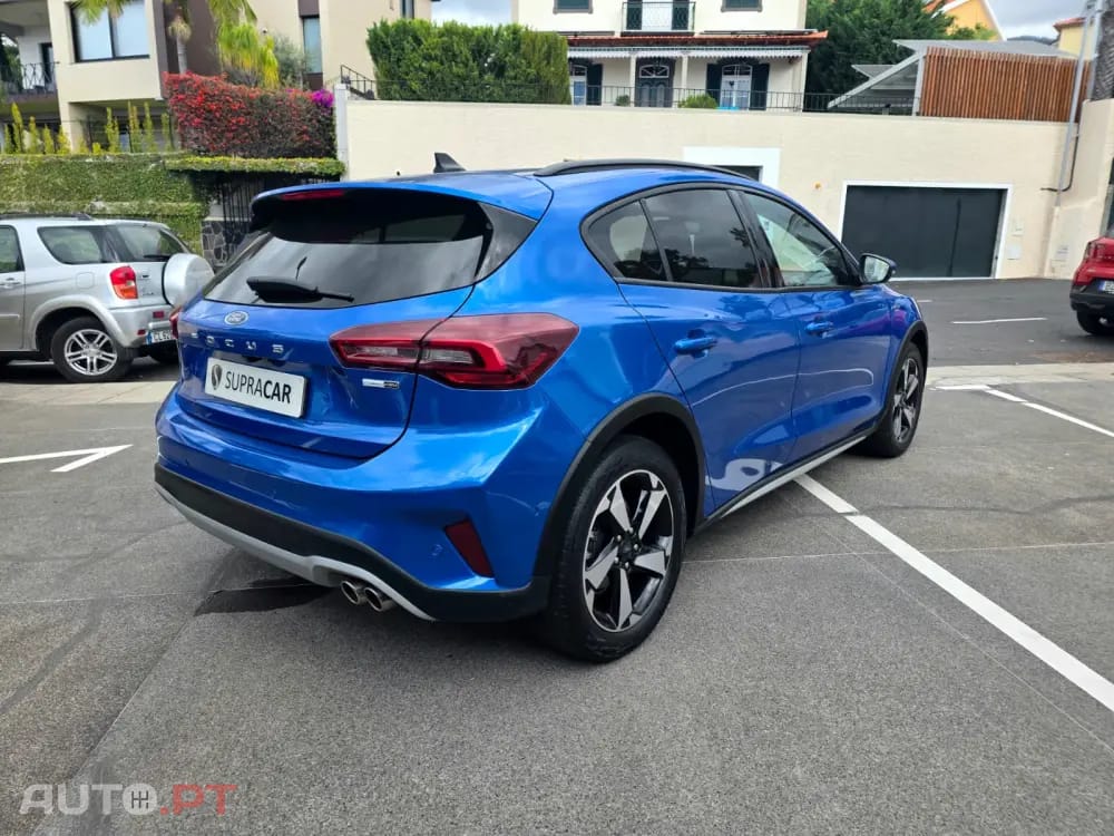 Ford Focus 1.0 EcoBoost MHEV Connected