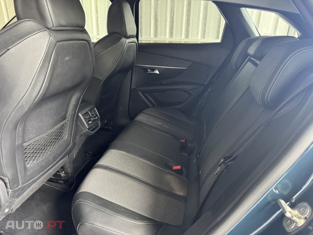 Peugeot 3008 1.5 BlueHDi Allure Pack EAT8