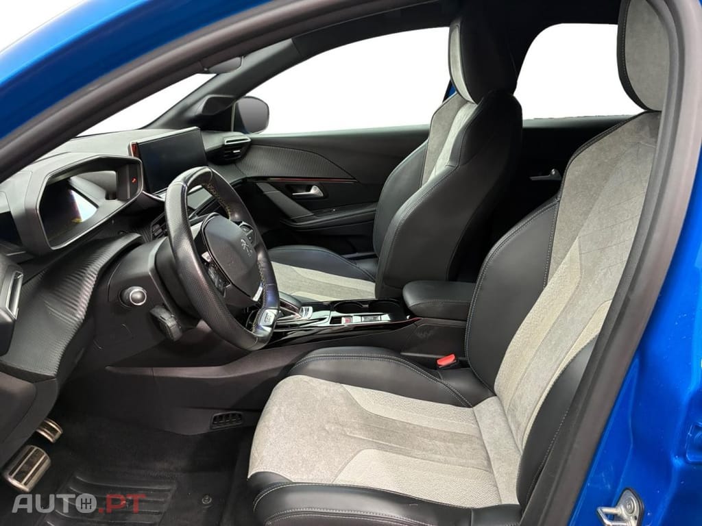Peugeot E-208 50 kWh GT