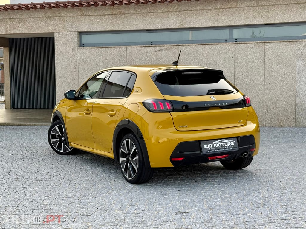 Peugeot 208 1.2 PureTech GT