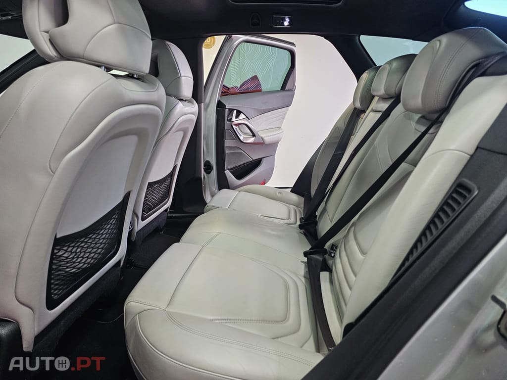 Citroen DS5 2.0 HDi Hybrid4 Sport Chic CMP6 102