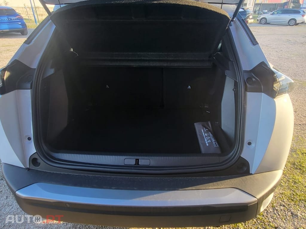 Peugeot 2008 1.2 PureTech Allure Pack