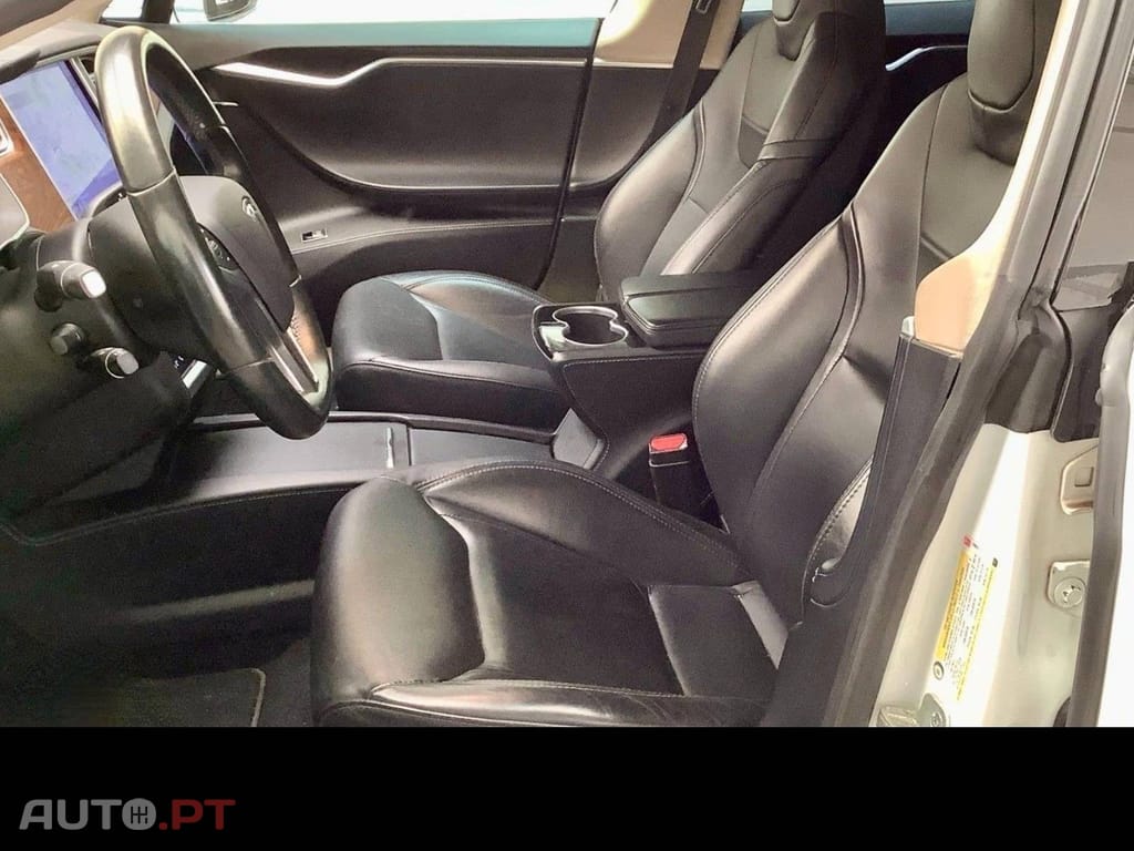 Tesla Model S 90D