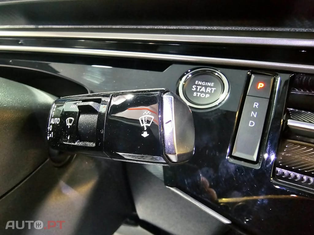 Peugeot E-3008 73 kWh Allure
