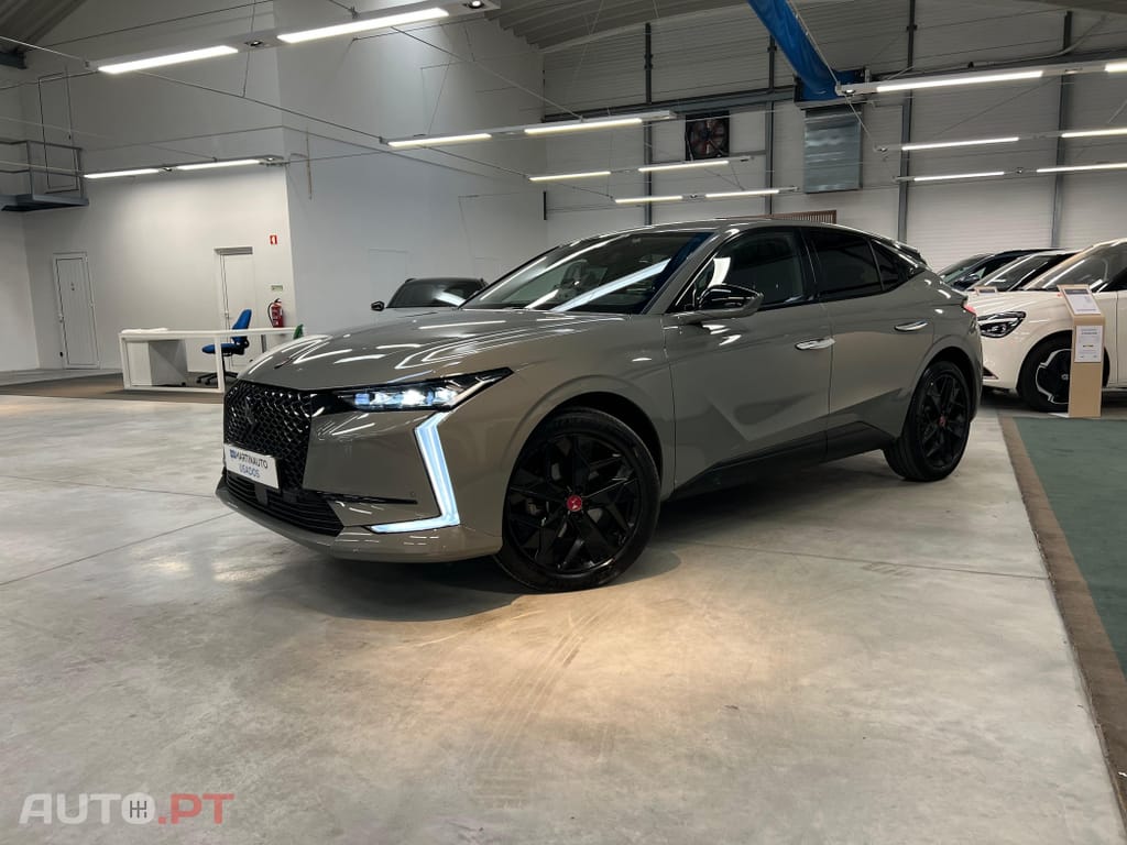 DS DS4 4 1.2 PureTech Performance Line EAT8