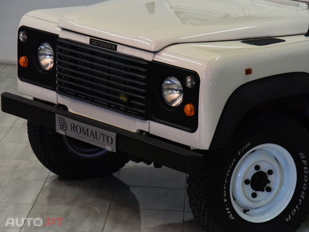 Land Rover Defender 110 PICK UP 2.5TDI 4x4