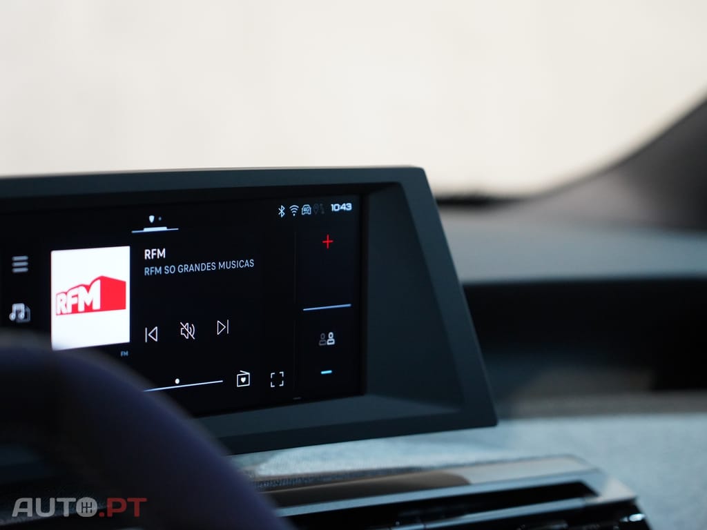 Peugeot 3008 1.2 Hybrid Allure e-DCS6