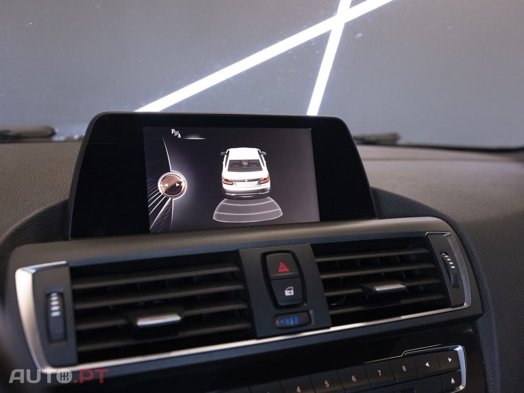 BMW 218 i Coupe Pack M