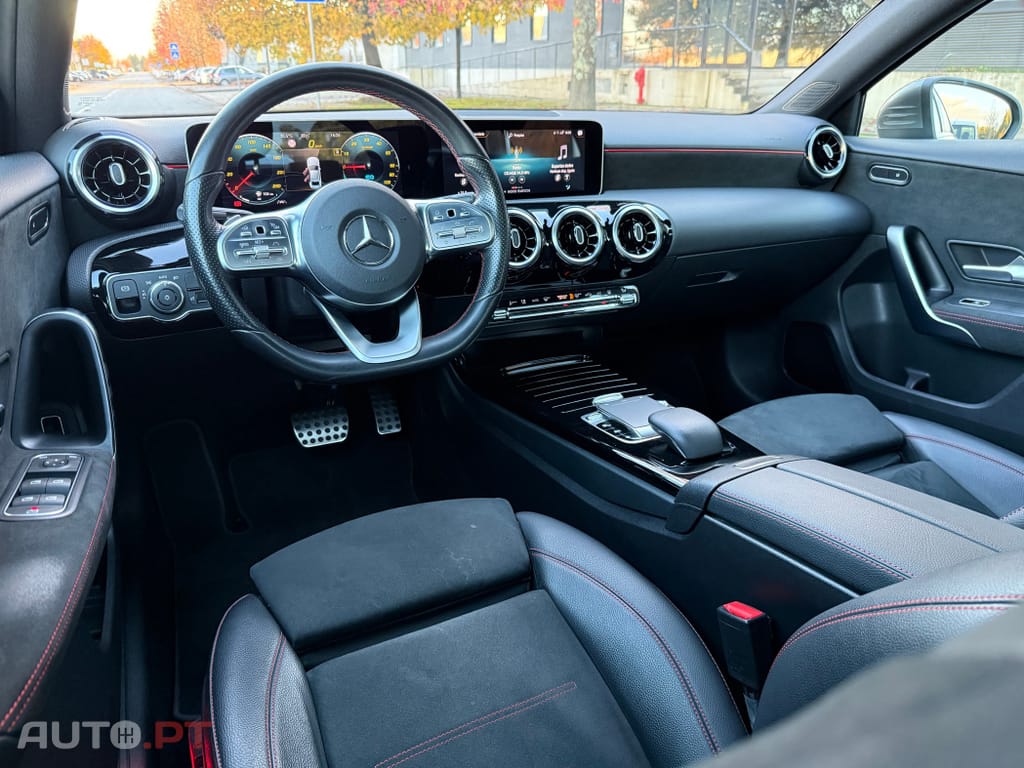 Mercedes-Benz A 250 e 8G-DCT AMG Line