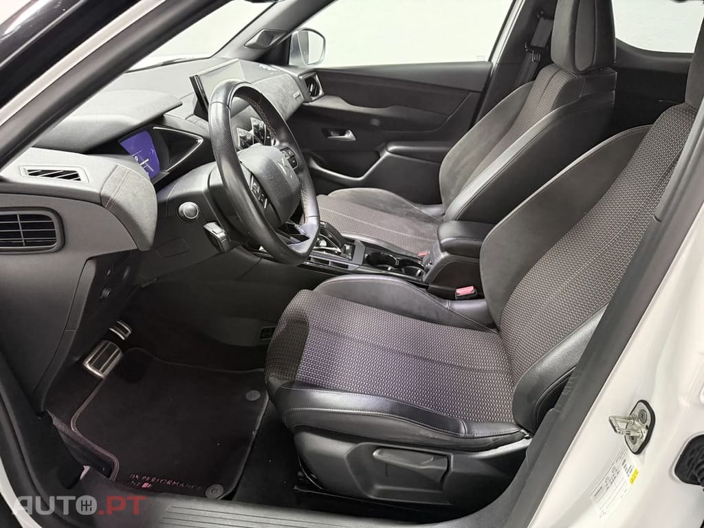 DS DS3 Crossback E-TENSE PERFORMANCE LINE +