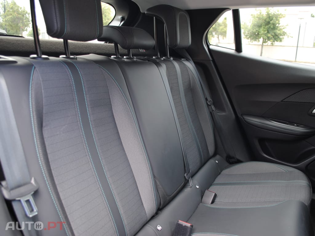 Peugeot 2008 1.5 Hdi 110cv Allure