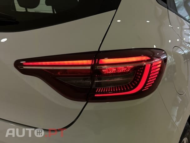 Renault Clio 1.0 TCe Limited Bi-Fuel