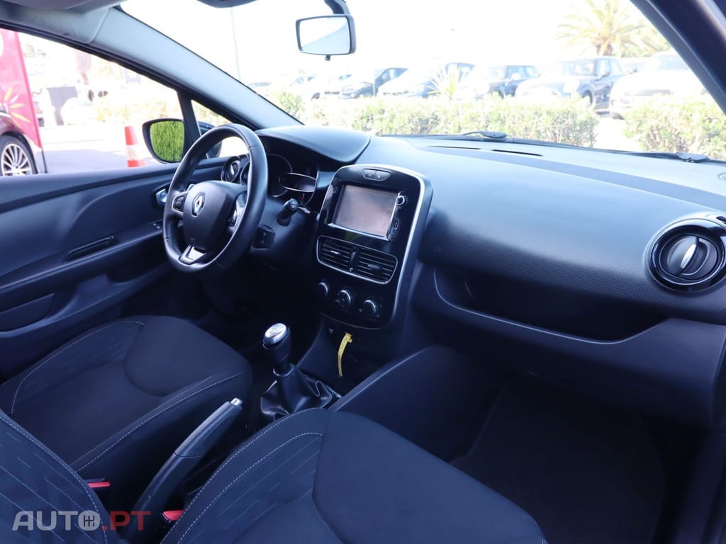 Renault Clio Sport Tourer 0.9 TCe Limited