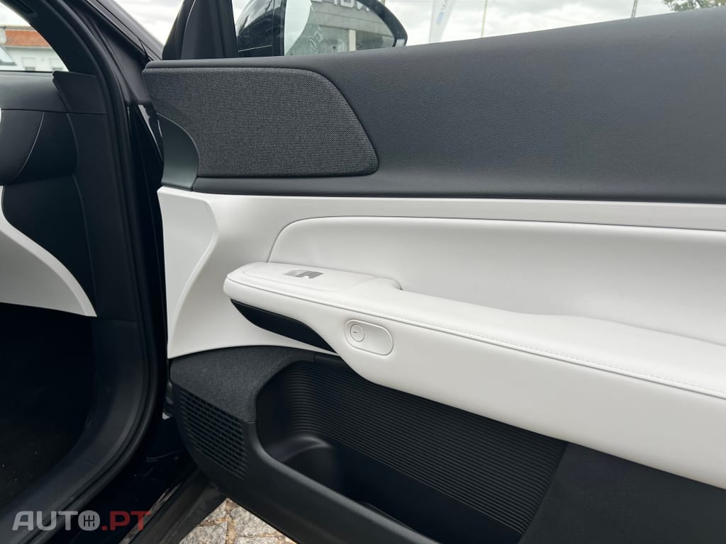 XPeng G6 66 kWh Standard Range