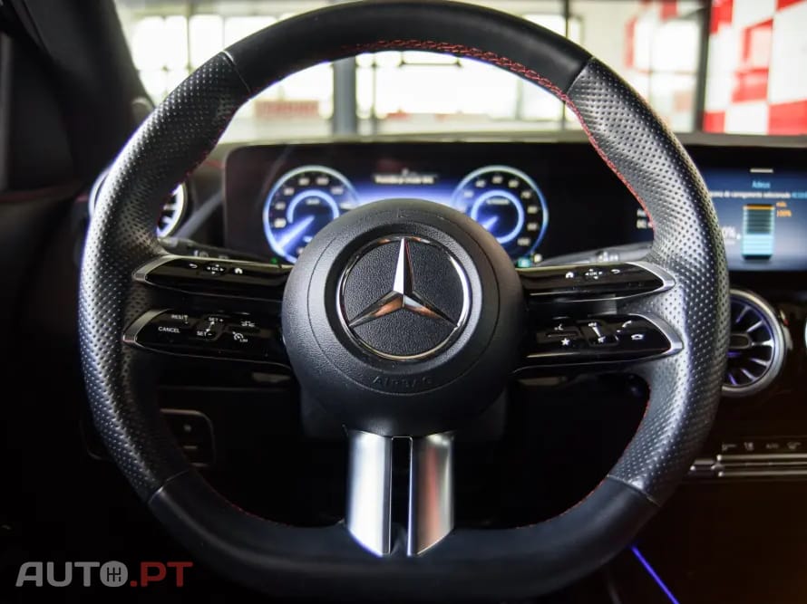 Mercedes-Benz EQA 250+ AMG Line