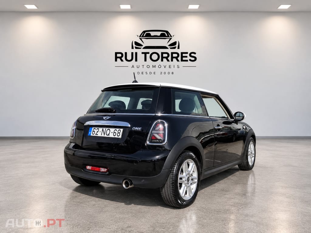 MINI Cooper One 1.6