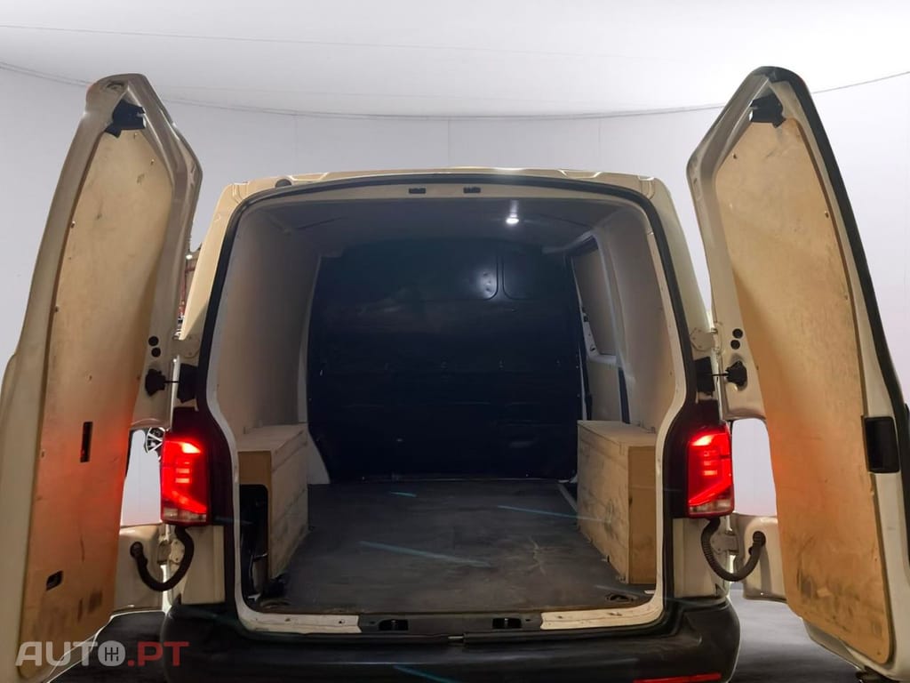 Volkswagen Transporter 2.0 TDI L1H1