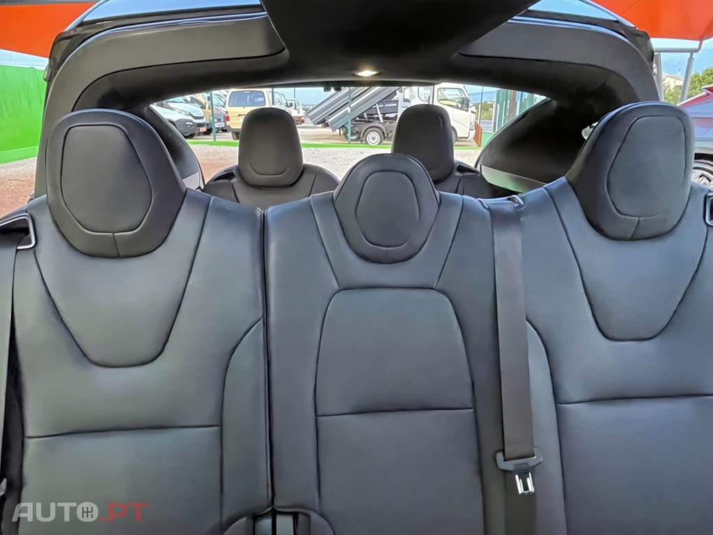 Tesla Model X 100D
