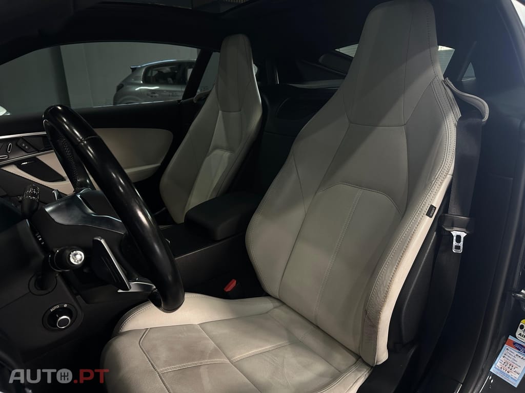 Jaguar F-Type P300 Aut. R-Dynamic