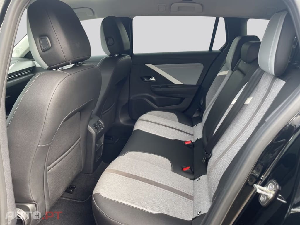 Opel Astra Sports Tourer 1.5 D Elegance 