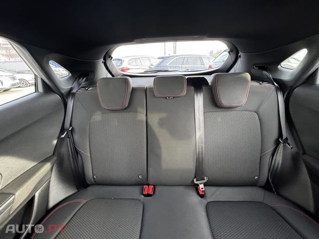 Ford Puma 1.0 EcoBoost MHEV ST-Line