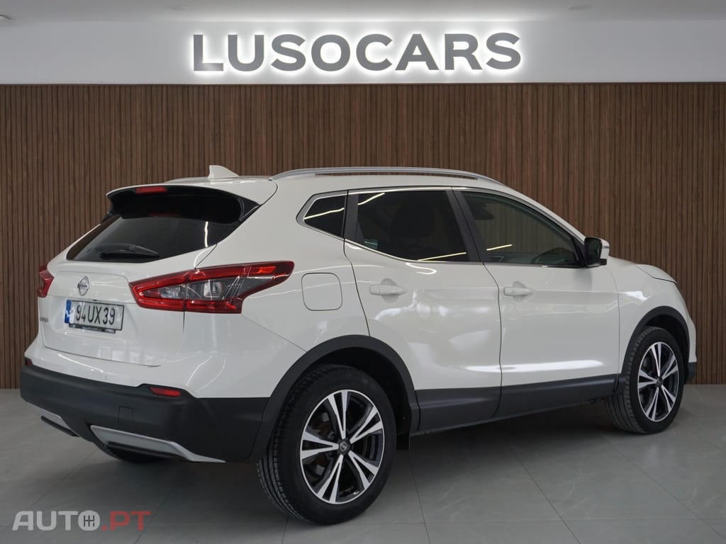 Nissan Qashqai 1.5 dCi N-Connecta 18