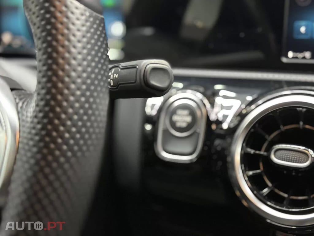 Mercedes-Benz CLA 250 e Shooting Brake AMG Line