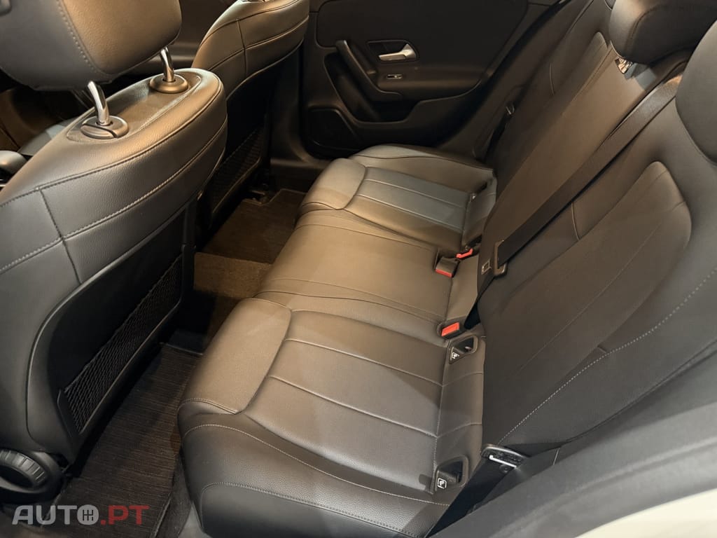 Mercedes-Benz A 250 e