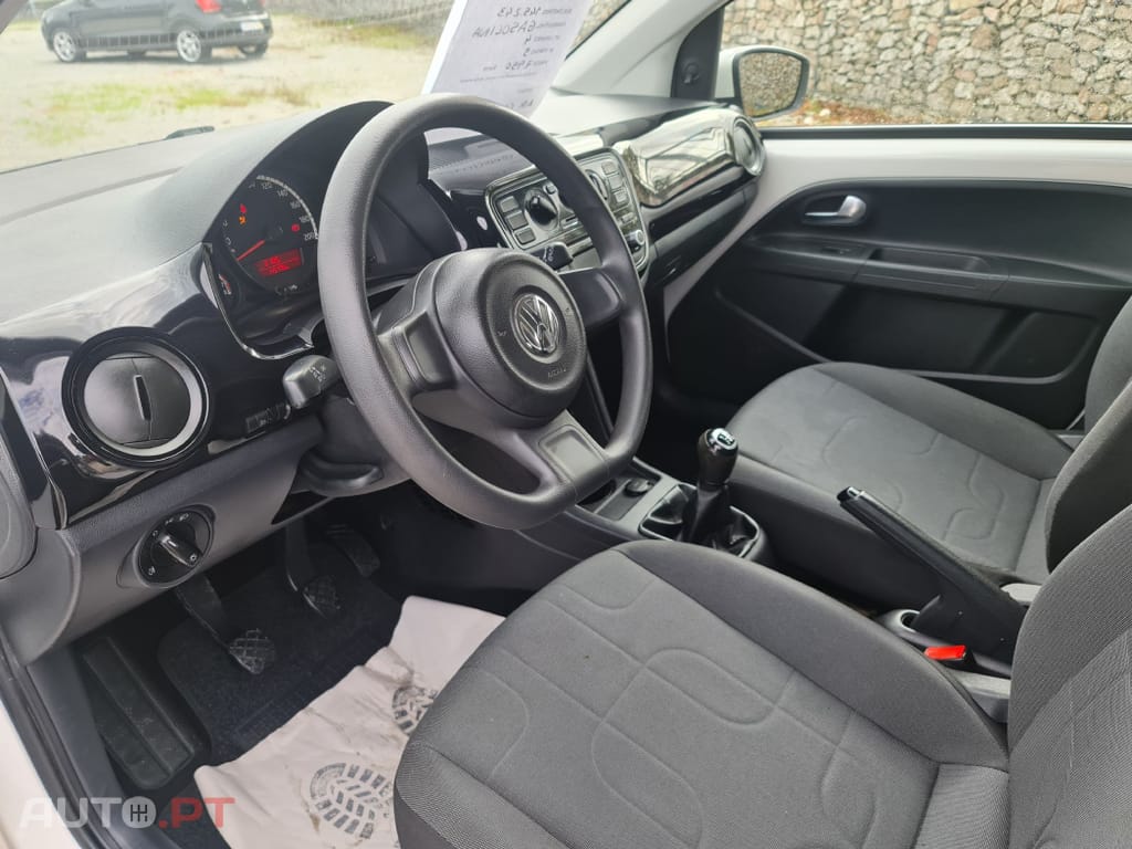 Volkswagen Up! move