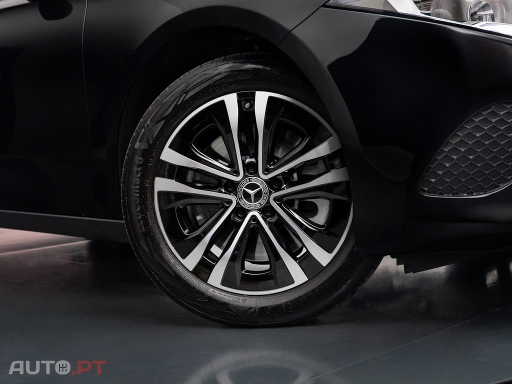 Mercedes-Benz A 250 e