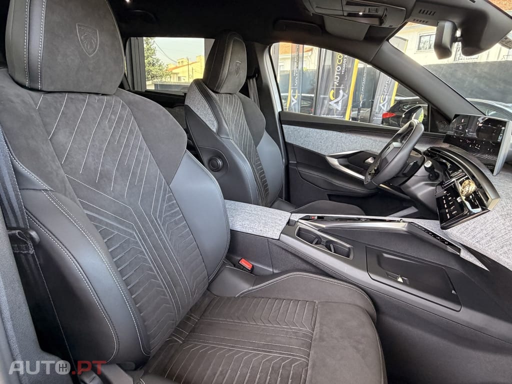 Peugeot 5008 1.2 Hybrid GT e-DCS6