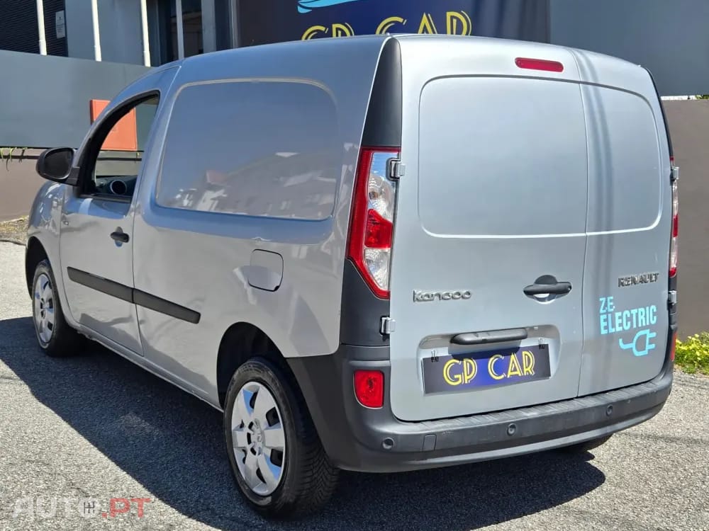 Renault Kangoo E-Tech 33KW